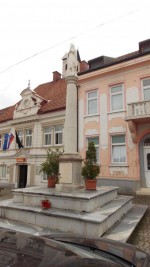 Povečaj